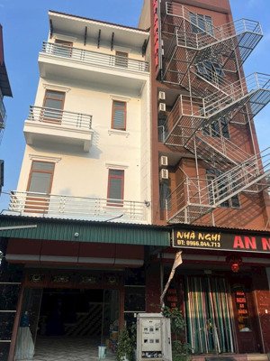 chính chủ bán nhà 4 tầng tại móng núi - hoàn sơn - kế bên kcn tiên sơn -