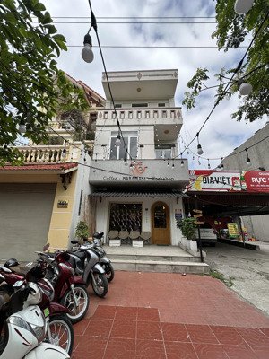 sang nhượng cửa hàng tại 123 trung lực