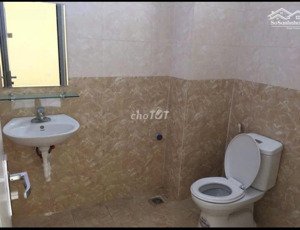cho thuê nhà rẻ đẹp phố lưu cơ,xuân la,tây hồ, hn, dt 40m2 x 1.5 tầng, giá 3,8 triệu/tháng
