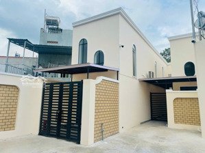 bán căn hộ dịch vụ đang cho thuê thu nhập 15tr/th