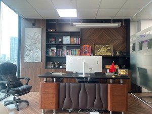 sang nhượng văn phòng đầy đủ nội thất, giá rẻ nhất tại hà nội
