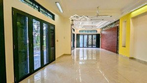 bán nhà 2 mặt tiền tại đường phú thuận, 16,9 tỷ, 116m2, 5pn, 5wc