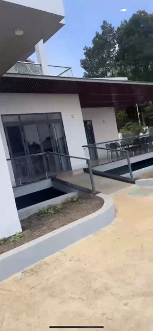 bán nhà biệt hơn 100m mặt tiền tại sông xoài, phú mỹ, brvt giá cực chất 15 tỷ, 2557m2_300m thổ cư