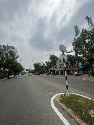 cho thuê mặt bằng kinh doanh trung tâm thủ dầu một - phường chánh nghĩa, bình dương