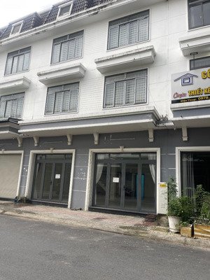 bán biệt thự thủ dầu một, 66 tỷ/3000m2