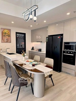 căn hộ 2pn mt phạm văn đồng có sổ sẵn, 1tỷ580 full nội thất bao sang tên , vay bank 10 năm