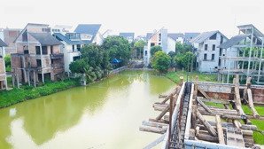 bán 3 căn biệt thự lô góc 2 mặt đường cực đẹp. lh 0962204486