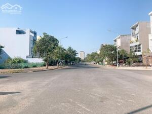 cho thuê nhà nguyên căn mặt tiền đường 30m KDC Khang Điền.