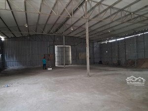 chính chủ cho thuê kho xưởng tại vị trí siêu đắc địa nằm ngay giữa trung tâm quận thanh xuân