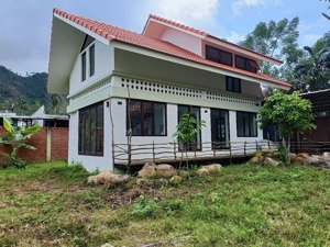 cần bán khu nghỉ dưỡng 2t diện tích 995.2m² gần homestay zơ râm thị hồng, hòa bắc, đà nẵng