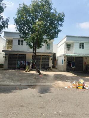 Dãy trọ Khu 5D 1kiot 4 phòng 1ty8 Lai Uyên Bàu Bàng LH 0938800038