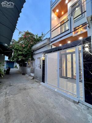 BÁN NHÀ 1T1L, Hẻm 138 TRẦN HƯNG ĐẠO ️Hẻm rộng 4.5m, có phòng ngủ tầng trệt