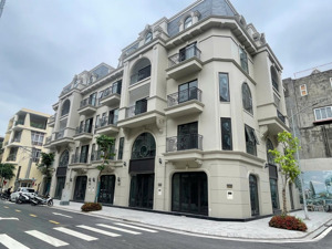 căn góc 2 mặt tiền dự án royal river city 80hạ lý hồng bàng hải phòng. chiết khấu 25%