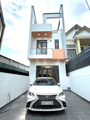 bán nhà mặt tiền, phú mỹ 1 trệt 2 lầu, 95m², tặng nội thất, giá thương lượng nhanh