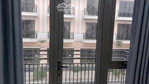 cho thuê cả nhà hoặc phòng riêng biệt khu vsip bắc ninh