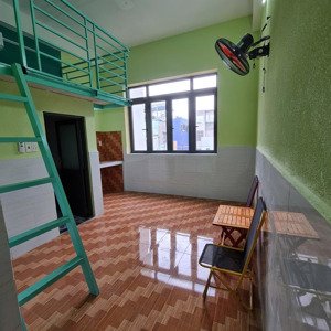cho thuê phòng duplex 25m2 đầy đủ nội thất, cửa sổ trời ngay vòng xoay điện biên phủ, quận 1