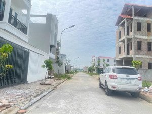 cc bán lk150m2, kđt chi đông, mê linh, view công viên, kinh doanh, pháp lý chuẩn, giá tốt.