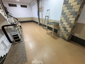 thuê nhà nguyên căn mặt tiền quận 7, kdc đông đúc chợ tân mỹ, giá thuê ổn định: 20tr/tháng