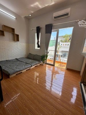 phòng full nội thất, ban công thoáng mát quận gò vấp