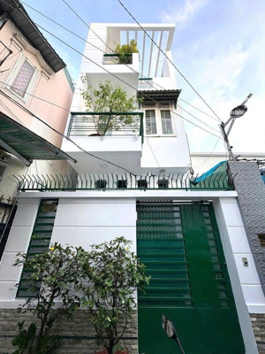 chính chủ cần bán nhanh nhà ở phạm văn chí q6, giá 2 tỷ 850