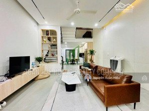 nhà cho thuê 4 phòng ngủ nam việt á, đầy đủ tiện nghi - d096