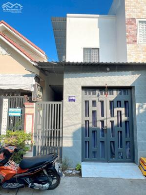 Nhà trệt lầu lộ ô tô Gần trường đại học Y Dược Cần Thơ