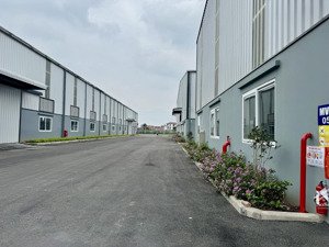 cho thuê kho 567m pccc nghiệm thu cạnh cây xăng q8, đường 379, hưng yên, lh 0941165994