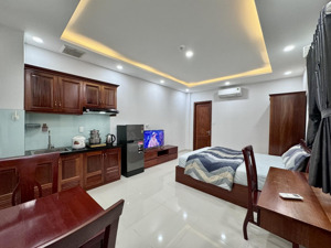 căn hộ sang trọng, full nội thất cao cấp ngay cầu lê văn sỹ