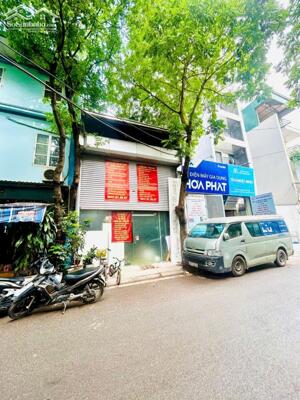 Bán 92M lĩnh nam tặng nhà lô góc nhiều ô tô tránh hoàng mai