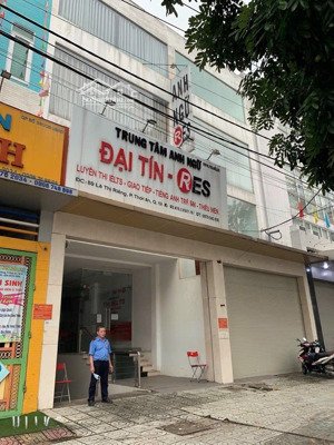 cần cho thuê căn mặt phố thuận tiện kinh doanh. đường lê thị riêng, phường thới an 0974064499