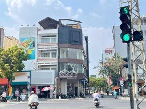 góc ngã tư sầm uất đường 3/2 - nhà mới 4 lầu.