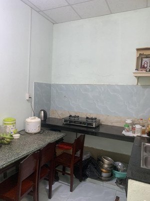 cần cho thuê gấp nhà, p. tân hưng thuận, q. 12, dt: 4m x 17m giá 4,5 tr/ 1 tháng