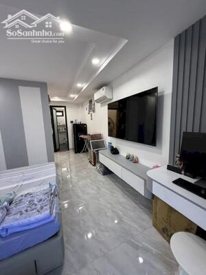 Mặt Tiền Đường Thích Quảng Đức Quận Phú Nhuận Phường 5.