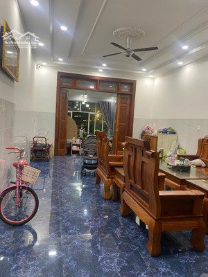 chủ ngợp nặng bán nhà mt lê hồng phong 5x28 tc 98m2: p.thờ,5pn,5wc,sân 7c, sân cát,2sân thượng