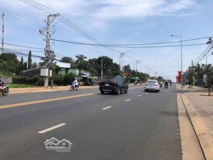 chính chủ cần bán mặt tiền đường lớn tl52 long phước tp bà rịa. thuận tiện kinh doanh 304m2 4ty9