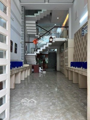 nhà phố 1/ phạm văn chiêu (4x16m) 2 lầu 4pn 5wc như hình 14tr