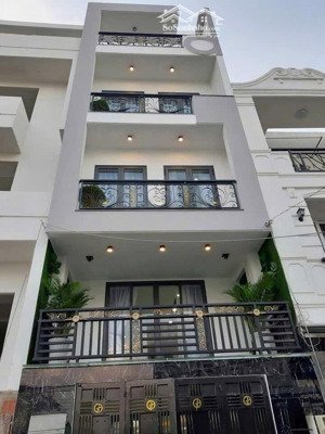 nhà hẻm 8m thông nguyễn oanh p17 ngay khu chợ căn cứ 5pn 4wc 22tr