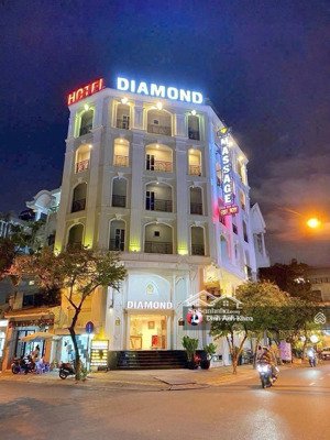 căn duy nhất! bán nhà đường hoàng hoa thám, pn. dt 91m2 (6x14m), 5 tầng, hđt 64 tr/th giá 18,9 tỷ