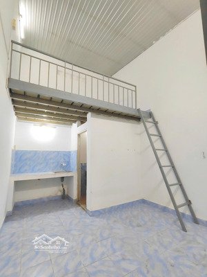 cho thuê nhà trọ tại lê văn việt, 2,6 triệu, 25 m2, giá cực chất