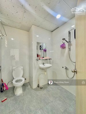 bán căn hộ chung cư ngô quyền q5, dt 66m2, 2pn, 1wc, tầng thấp, nhà sạch đẹp, giá chốt 3.2 tỷ, sh