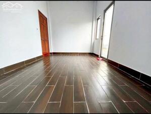 BÁN NHÀ MT 7M TT. CẦN ĐƯỚC, GIÁ 2TỶ3,DT 120M2 , SHR, CÔNG CHỨNG SANG TÊN NGAY