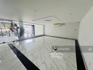 cho thuê mặt bằng vp & công ty full nội thất - có hầm & thang máy - khu vực đảo kim cương, quận 2