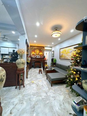 bán căn tập thể tầng 2 khu 7,2 hecta vĩnh phúc ba đình