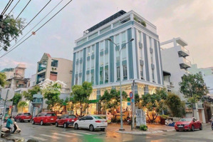 cho thuê vp trần khánh dư 100m2 siêu đẹp đã ngăn phòng sẵn có khu vực pantry riêng thoáng mát