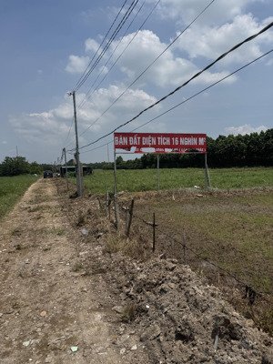 bán 5742m2 đất xuân thới thượng, hóc môn. giá giảm sâu chỉ 14tỷ. lh a tư toàn chính chủ 0584334455