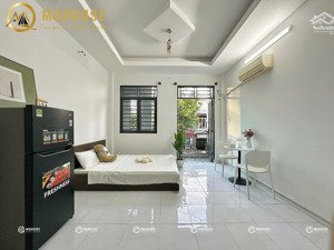 phòng ban công mới full nội thất ngay tân sơn nhì