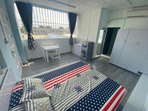 căn hộ 1 phòng ngủ tách bếp rộng 30m2 dọn vào ở ngay khu thanh đa bình thạnh