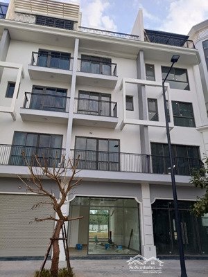 chủ nhà gửi cho thuê gấp căn 75m2 tại the manor central park giá rẻ nhất khu vực 28tr/tháng