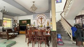 giảm sâu 3tỷ, thuê 60tr/th, biệt thự bà điểm sát bến xe an sương-vip hóc môn*530m2-14m ngang-nở hậu