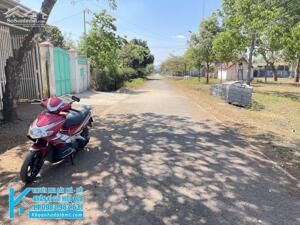 Đất TC 5*26m,Đg Ngô Chí Quốc Nối Dài.hẻm Nguyễn Xuân Nguyên,gần sân banh.nhiều lô khác